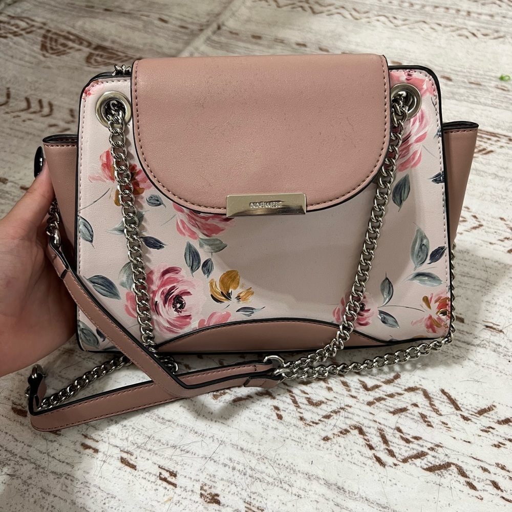 nine west purse